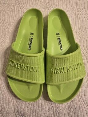 NWOT Birkenstock Ladies EVA Slide Sandals in Lime Green